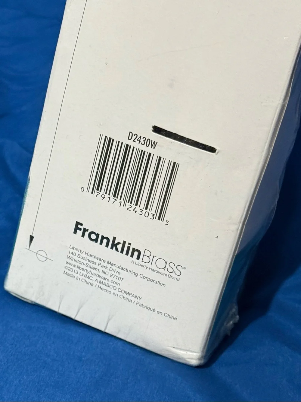 Franklin Brass D2430W Futura 30-Inch Towel Bar in White - Futura -New In Package